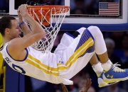 开云体育下载-从火箭掀翻爵士到2026世界杯，小贾伦·杰克逊的进化之路