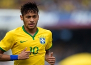 开云下载-欧陆烽火与英伦狂飙，孔德接管英超争冠，国际米兰逆转克罗地亚启示录