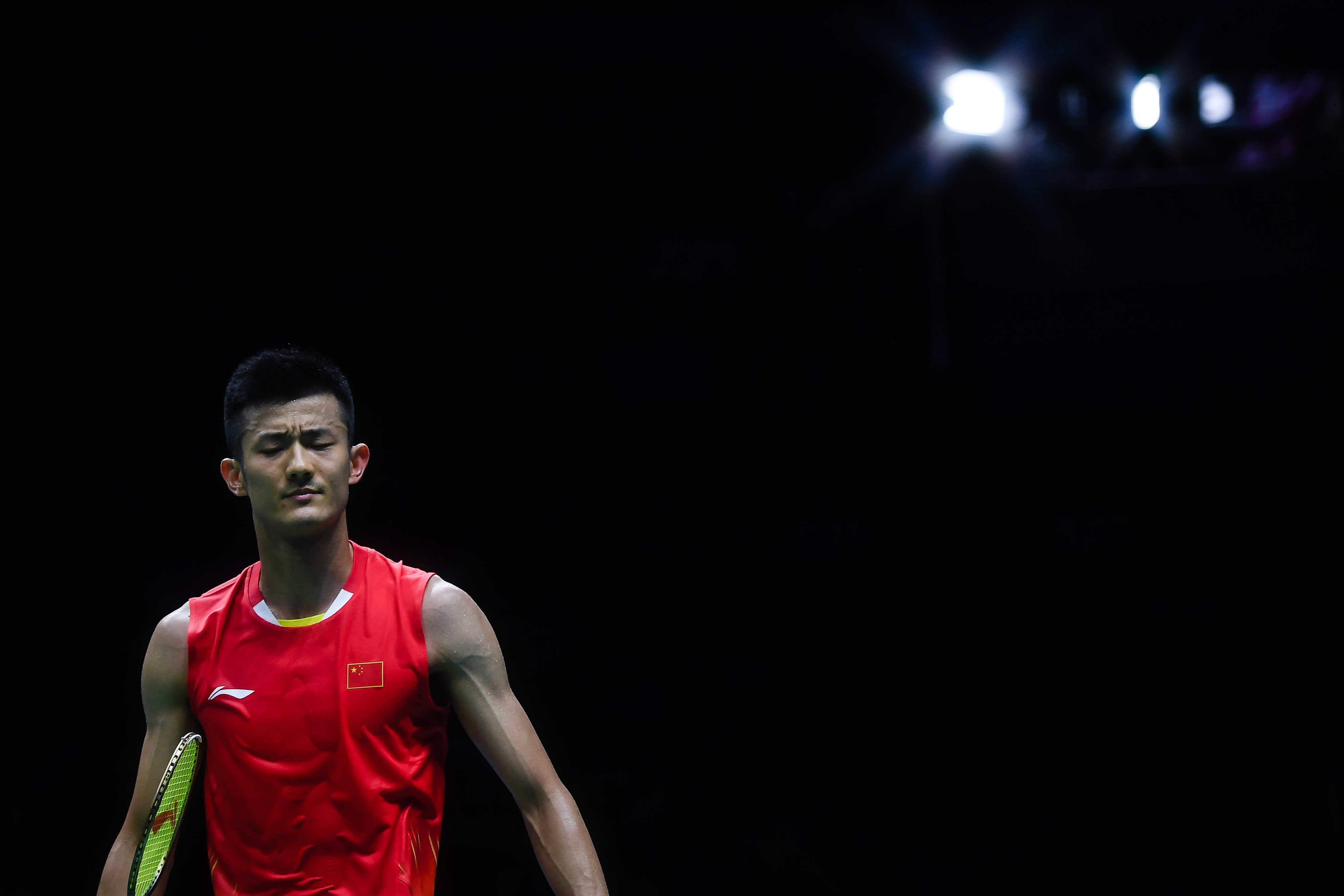 包含韩国羽毛球队完胜泰国羽毛球队，谌龙绝境逆转的词条