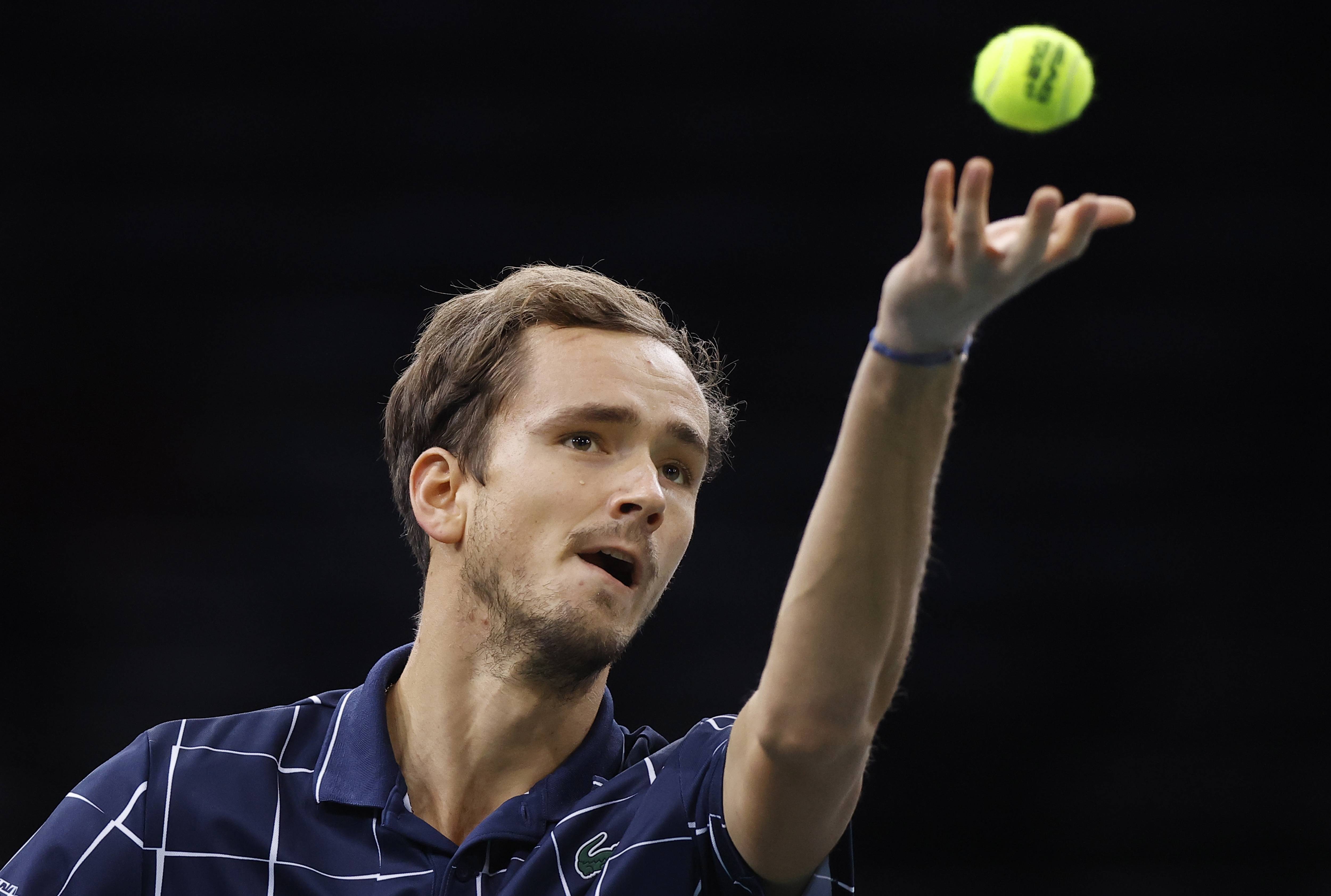 德国网球队翻盘欧洲网球队，梅德韦杰夫高光表现的简单介绍