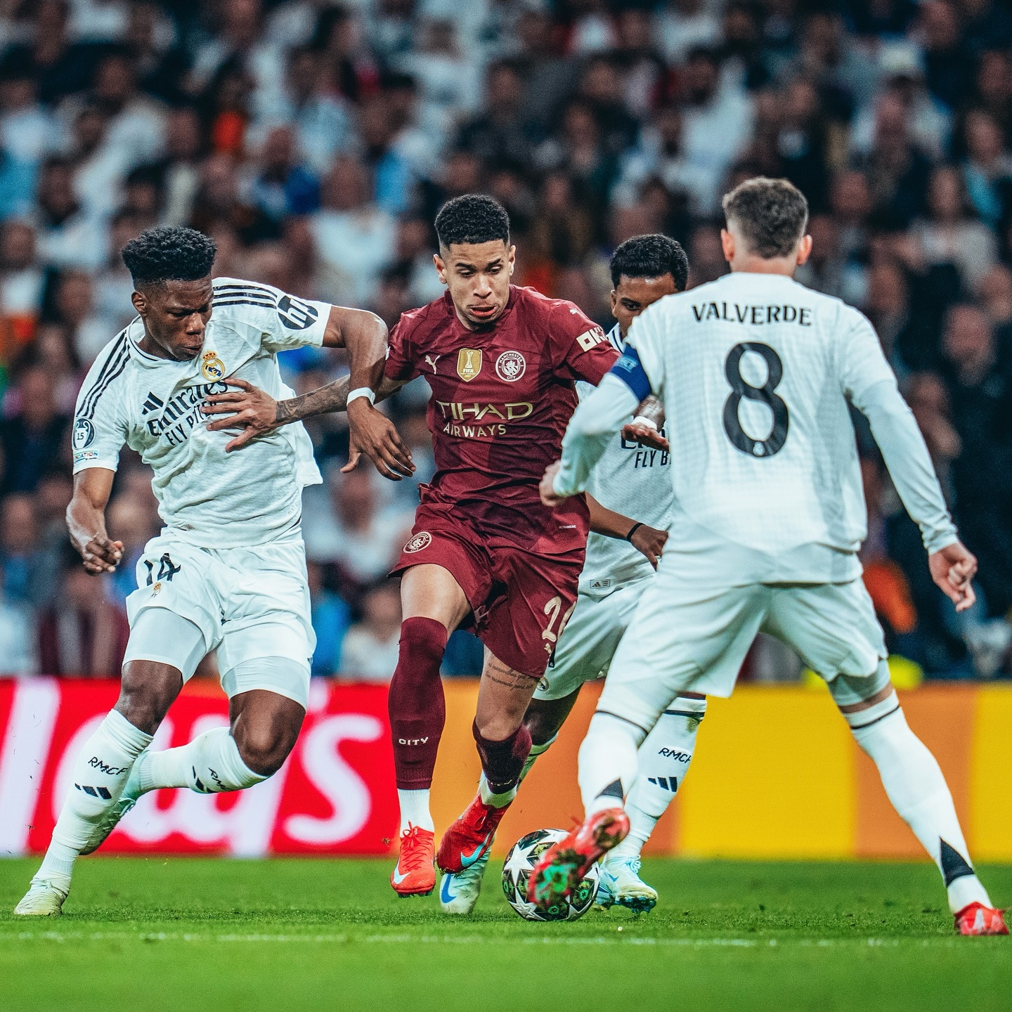 关于曼城鏖战西班牙，孙兴慜带队取胜的信息