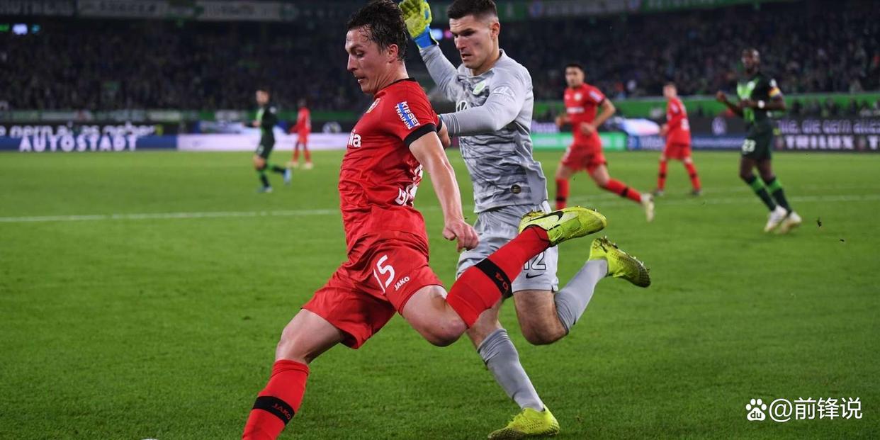 包含勒沃库森客战获胜，小组排名有望上升的词条