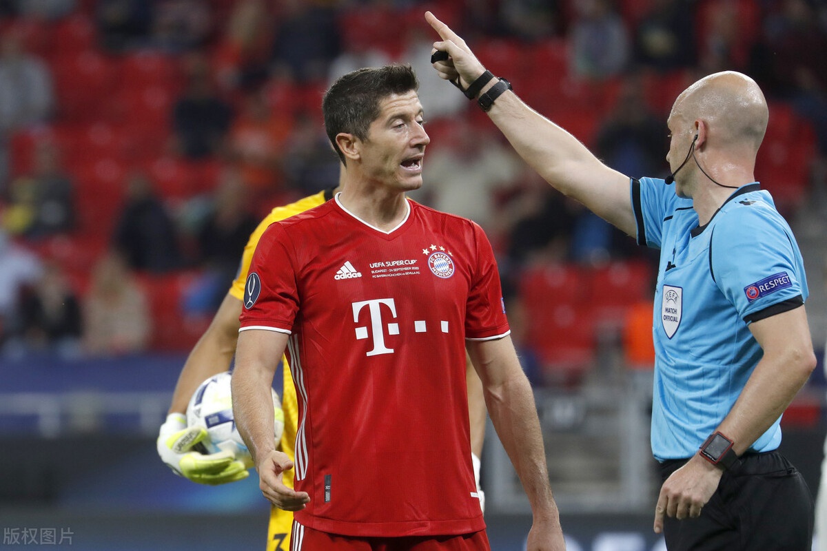 包含塞维利亚大胜对手，壮行告别赛季的词条