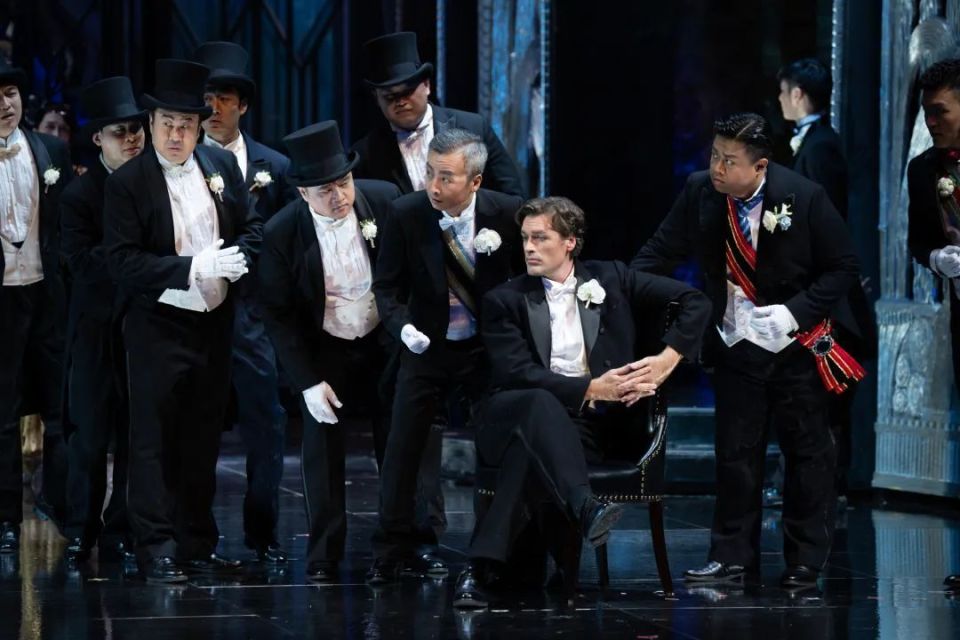 奥地利队闪耀舞台，战胜强手