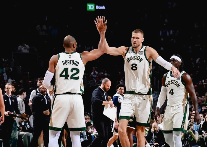 公牛力克灰熊，塔图姆统治全场的简单介绍