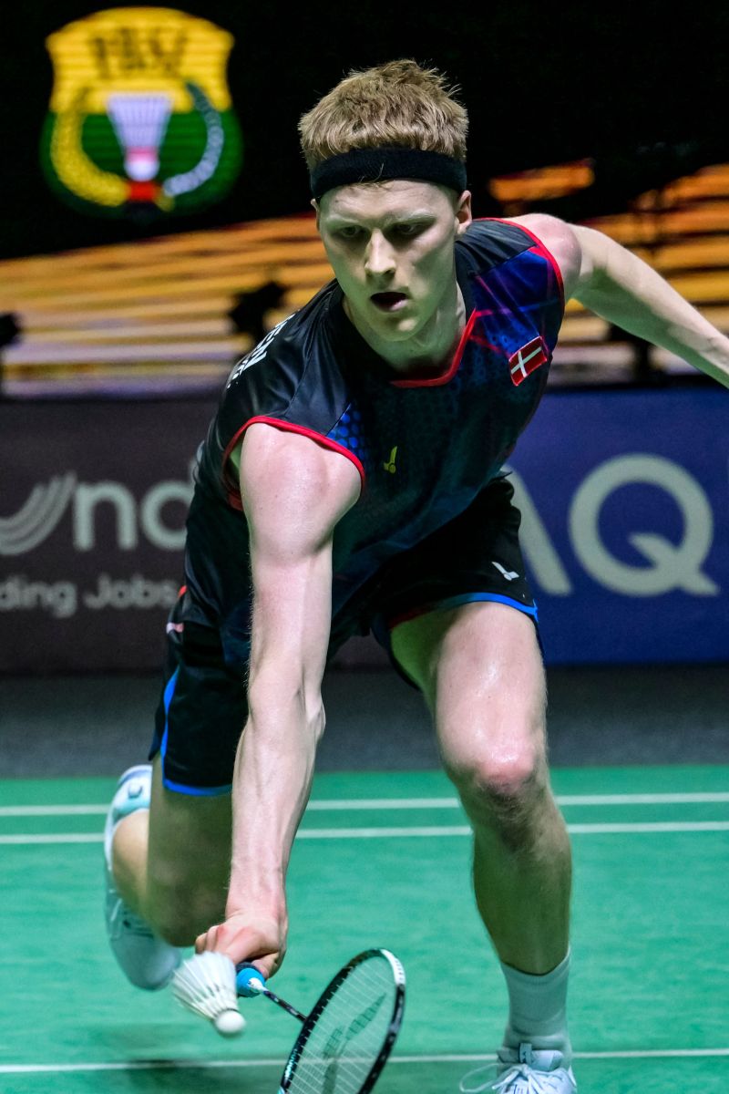 印尼羽毛球队绝杀丹麦羽毛球队，马琳关键制胜的简单介绍