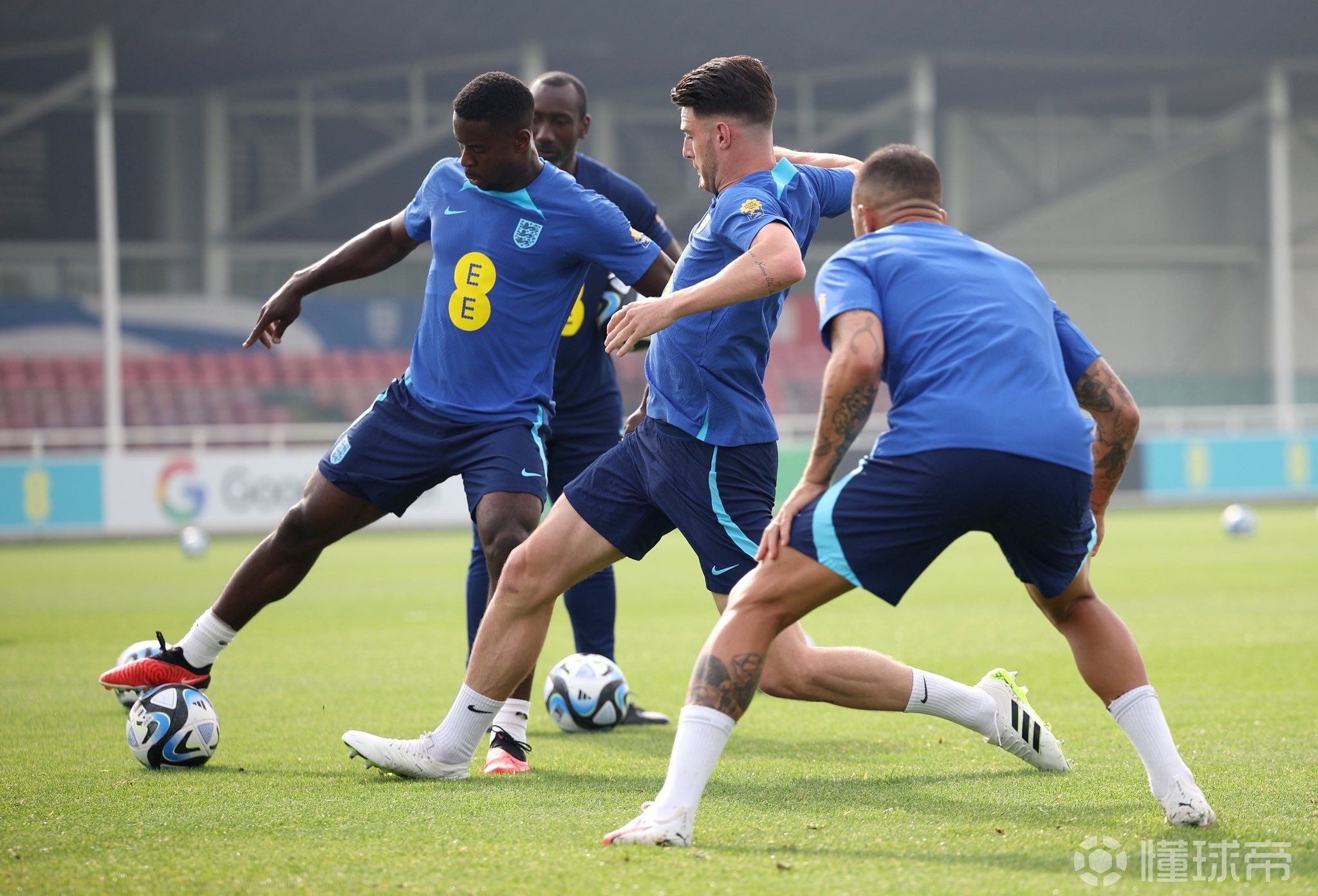 关于中国队翻盘英格兰队，奥恰洛夫高光表现的信息