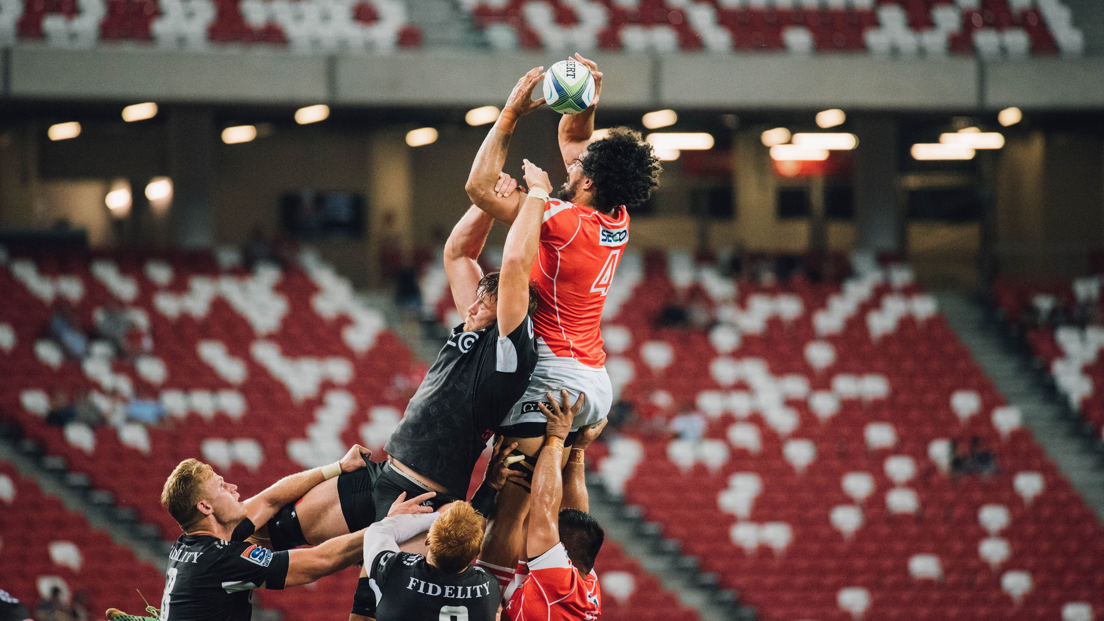 绿茵场上的乒乓风暴，当波兰力克德国，张继科统治全场的隐喻