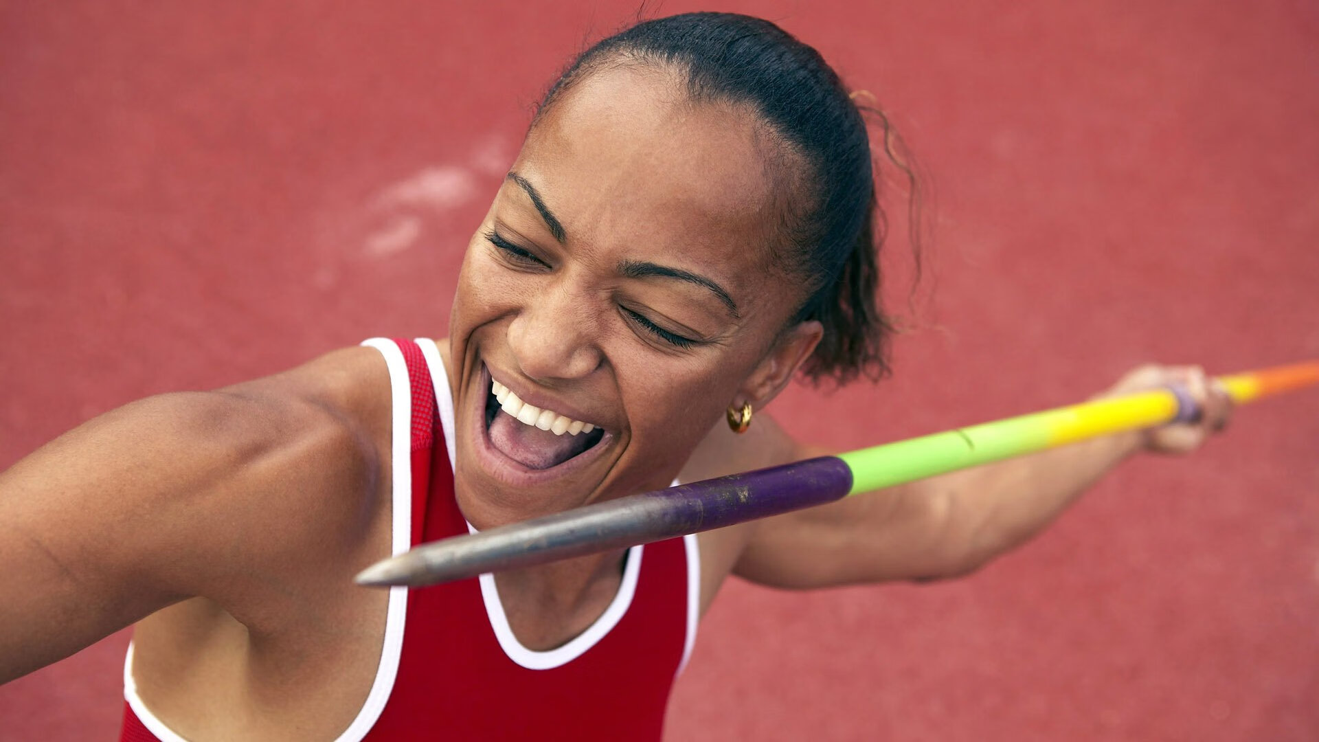 当足球与F1在奇迹中交汇，墨西哥掀翻南非，楚阿梅尼在巴林赛道接管比赛